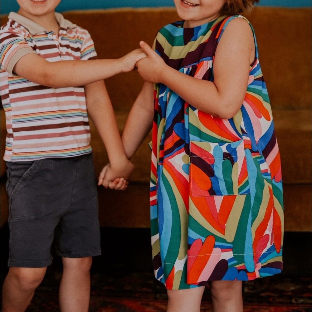 Muu Muu bright rainbow retro dress for girls size 5/6 by Trashy Diva VGUC